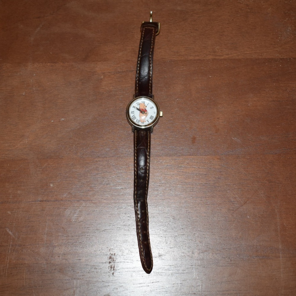 Vintage Winnie the Pooh watch